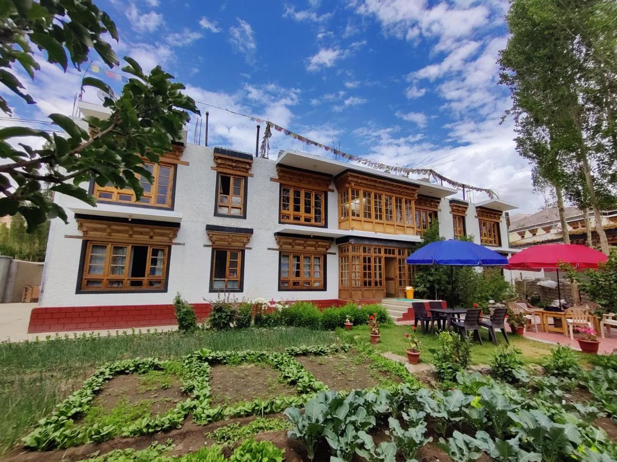 Jig Gyas Guest House Leh Bagian luar foto