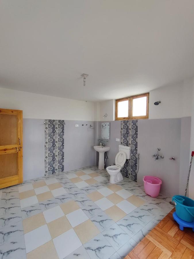 Jig Gyas Guest House Leh Bagian luar foto